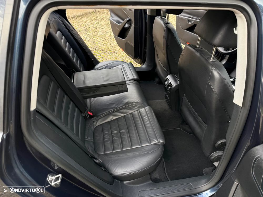 VW Passat Variant 2.0 TDi Highline - 7