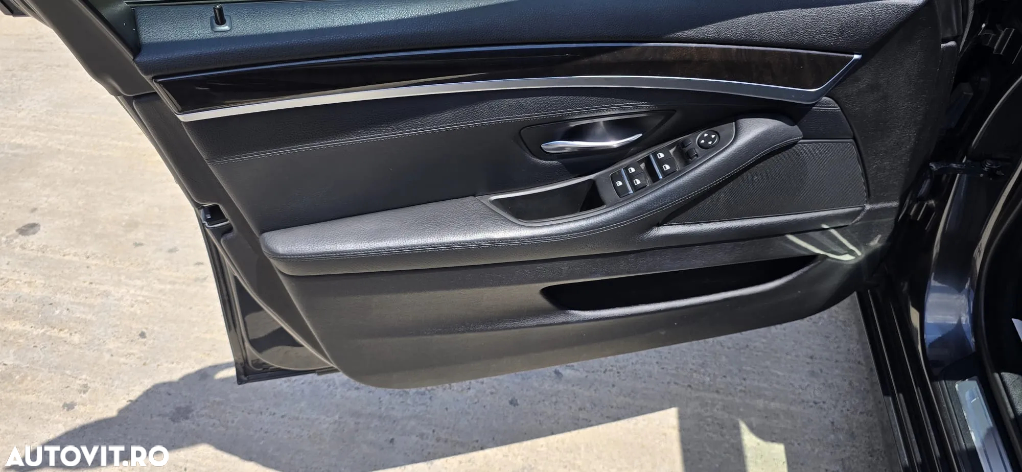 BMW Seria 5 520d xDrive Touring Aut. Luxury Line - 22