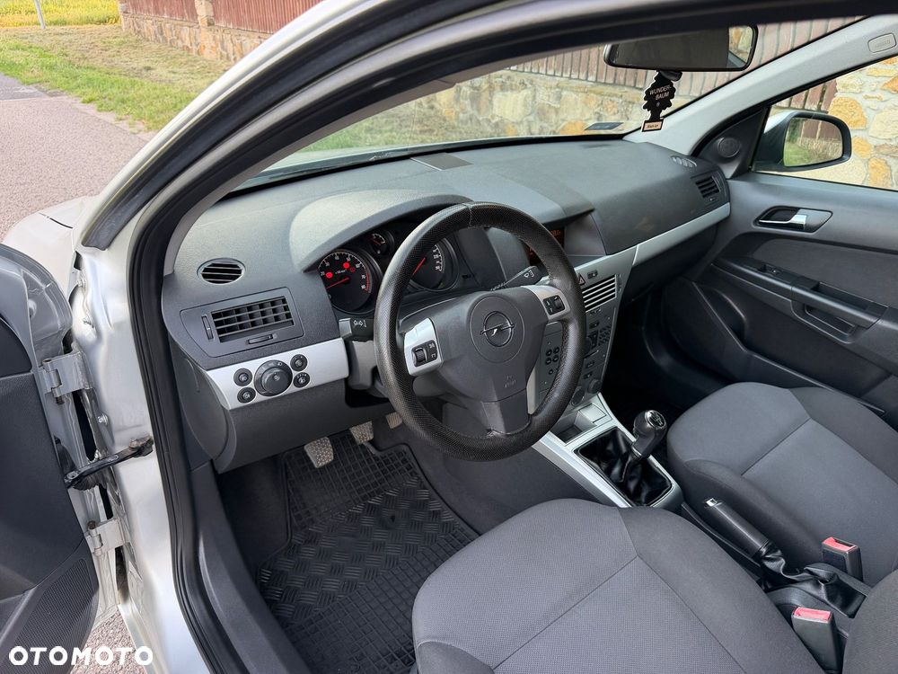 Opel Astra 1.6 Enjoy - 5