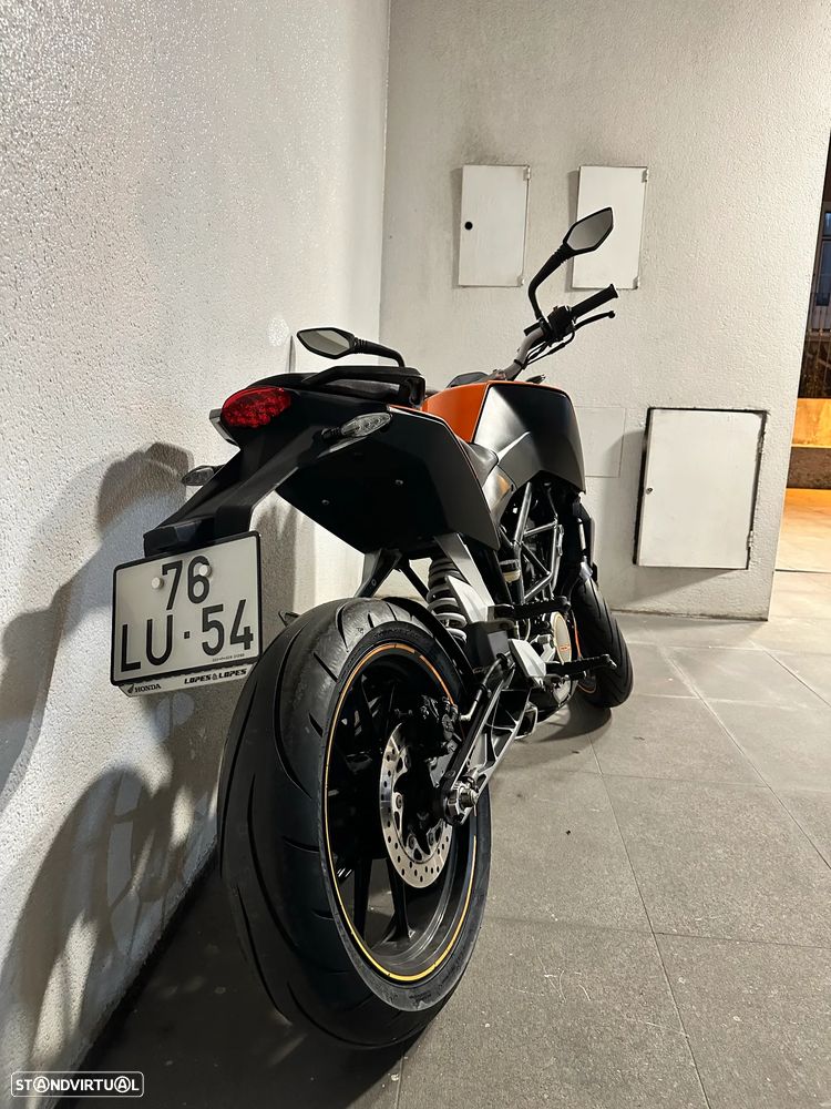 KTM 125 Duke - 2