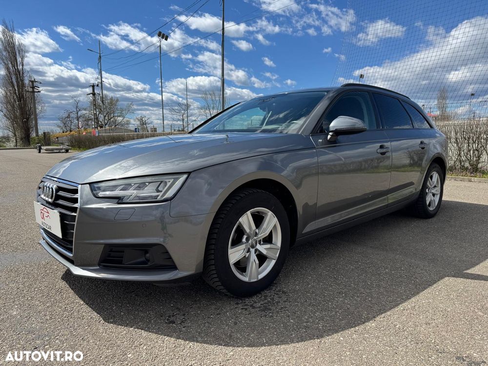 Audi A4 2.0 TDI S tronic design - 1