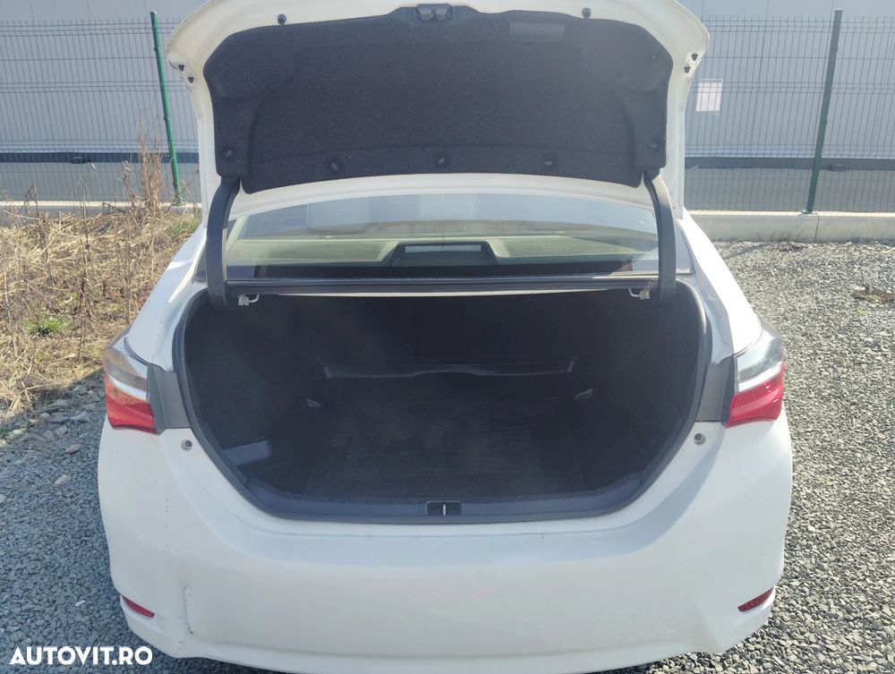 Toyota Corolla 1.6 Valvematic CVT Luna - 8