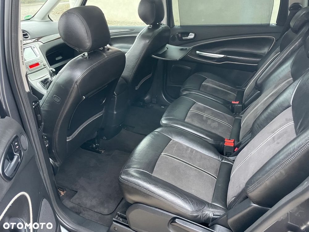 Ford Galaxy 2.0 TDCi Ghia - 9