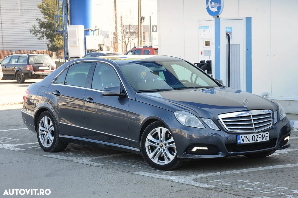 Mercedes-Benz E 250 CDI DPF BlueEFFICIENCY Automatik Avantgarde - 2