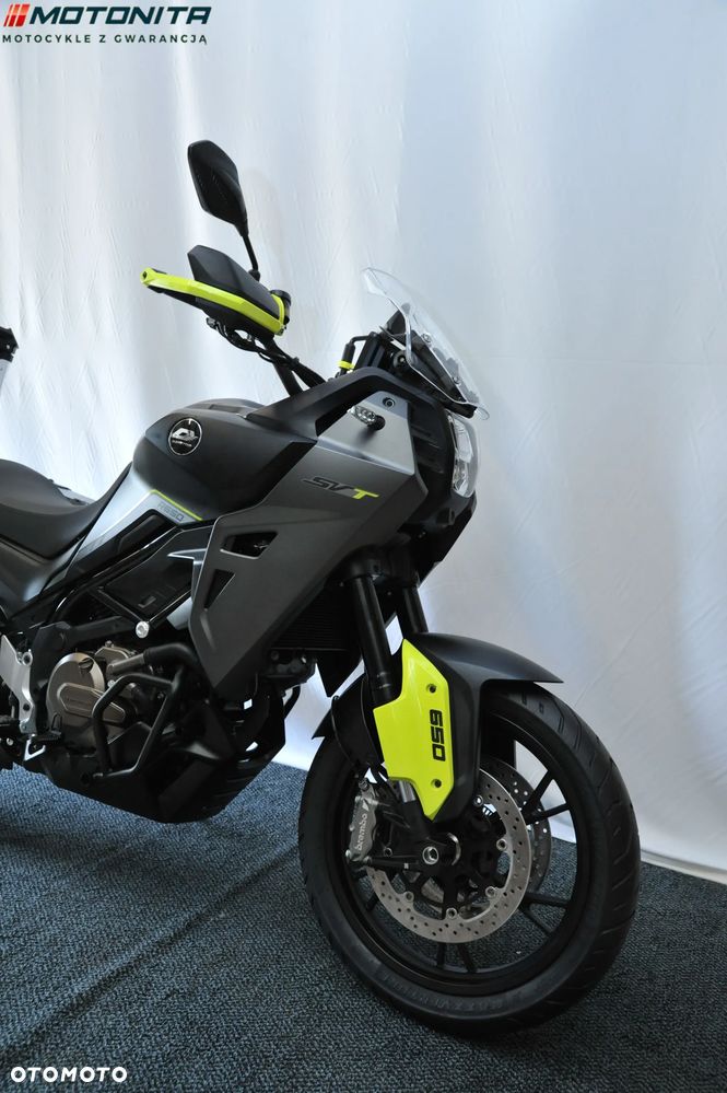 QJMOTOR SVT 650 - 6