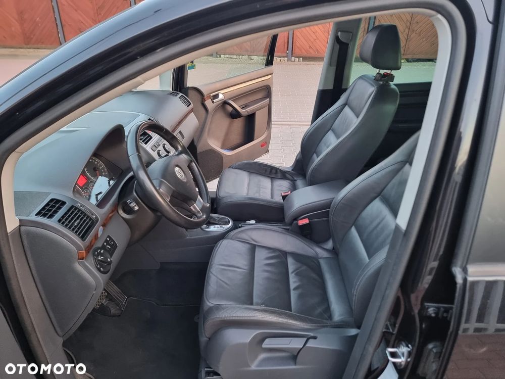 Volkswagen Touran 2.0 TDI DPF Highline DSG - 6