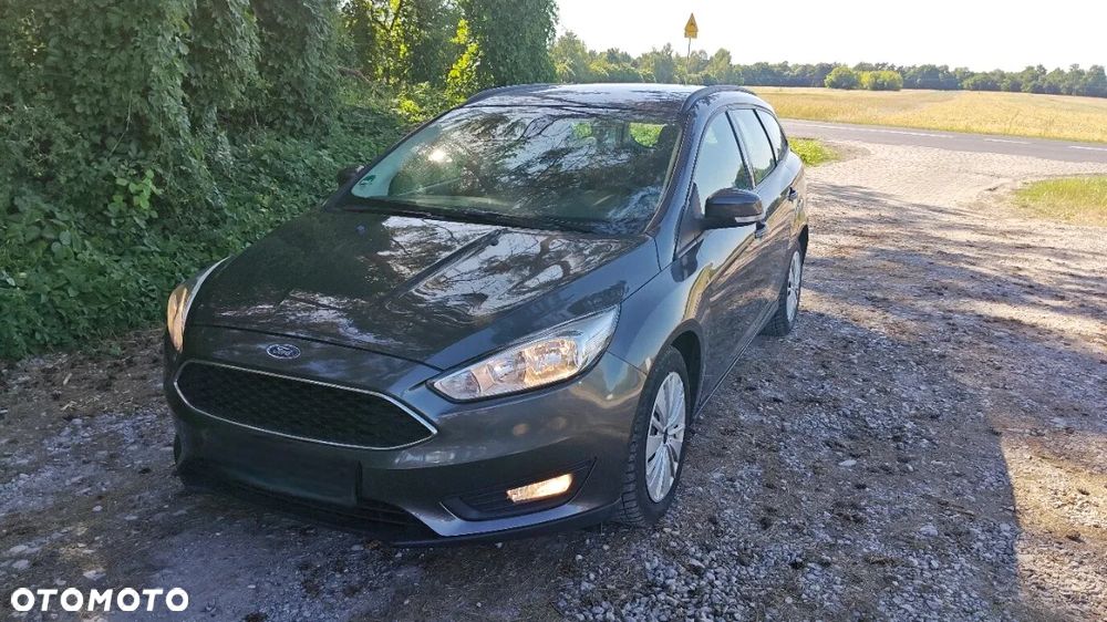 Ford Focus 1.5 TDCi SYNC Edition - 1