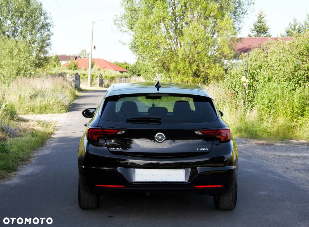 Opel Astra 1.4 Turbo Innovation - 9