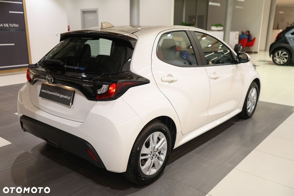 Toyota Yaris - 16
