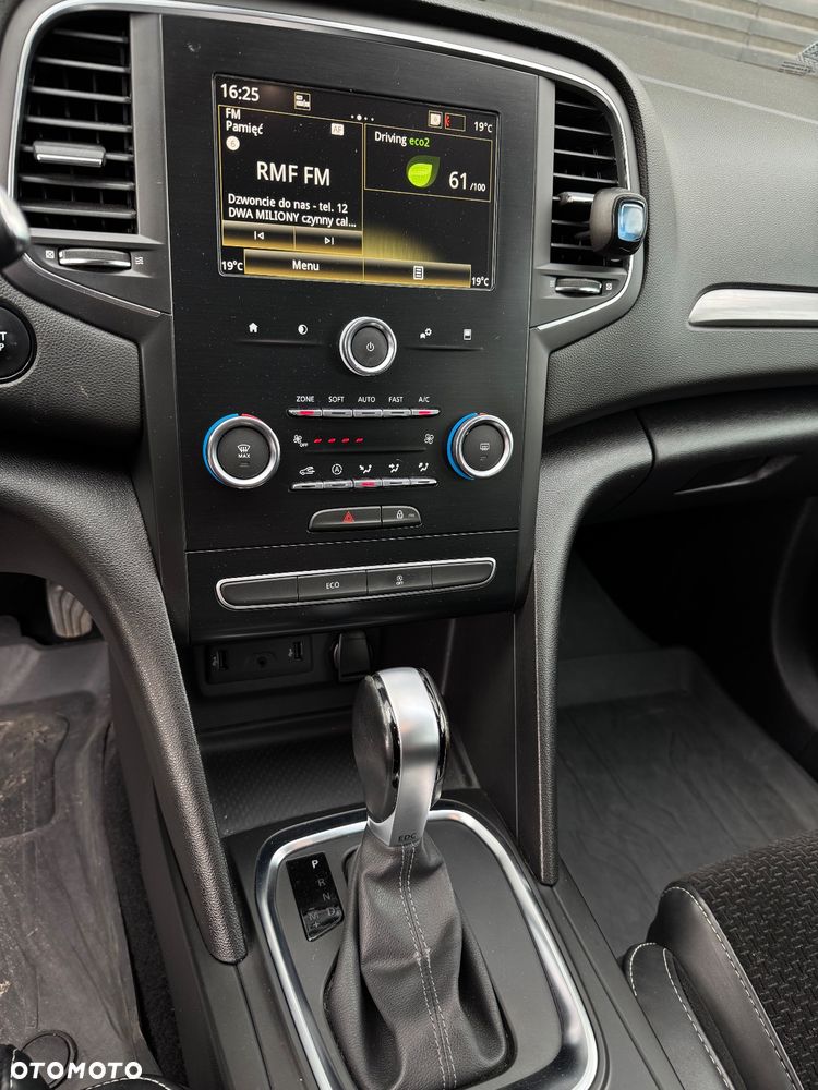 Renault Megane 1.7 Blue dCi Intens EDC - 23