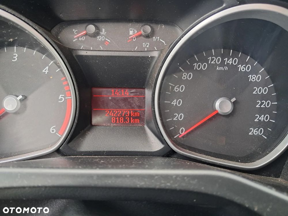 Ford Mondeo - 8