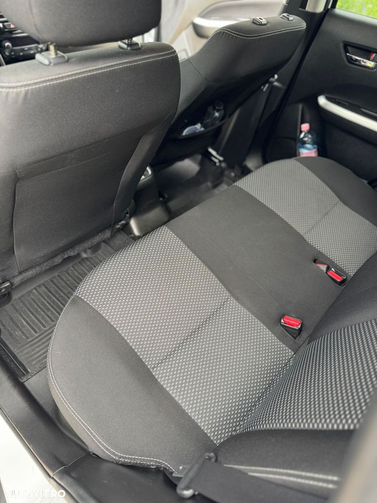Suzuki Vitara 1.6 Passion - 11
