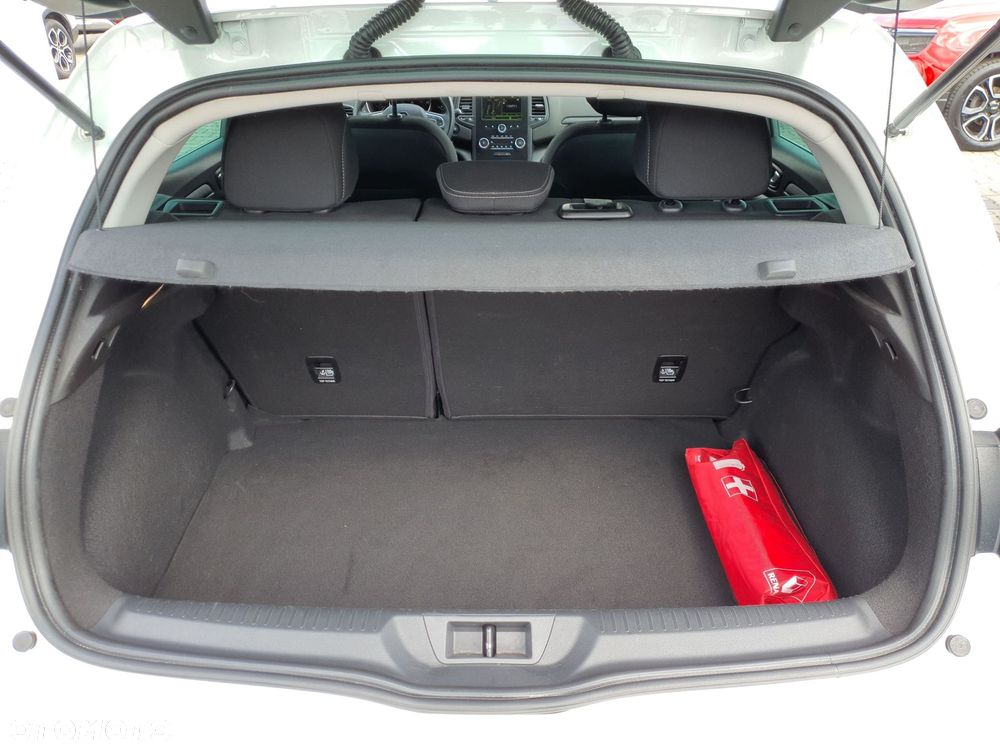 Renault Megane 1.3 TCe FAP Limited - 24