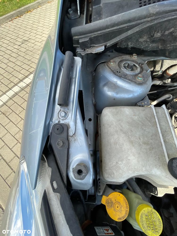 Mazda 5 2.0 MZR-DISI i-stop Edition 40 Jahre - 26