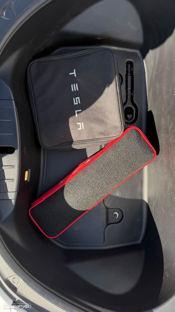 Tesla Model 3 Tração Traseira - 17