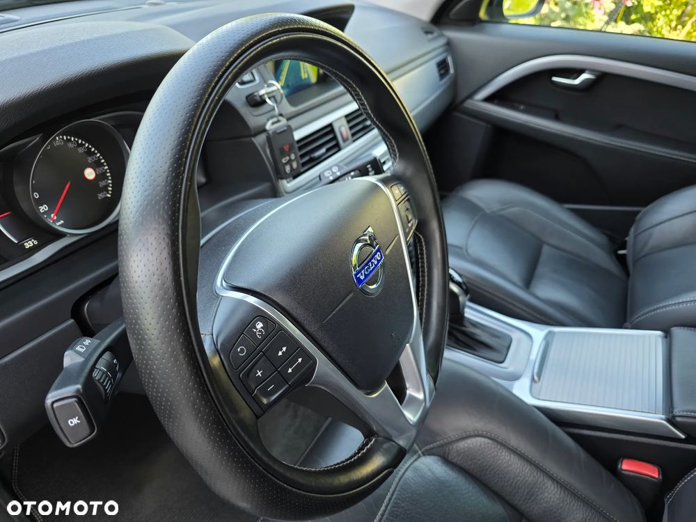 Volvo V70 D4 Geartronic Summum - 26