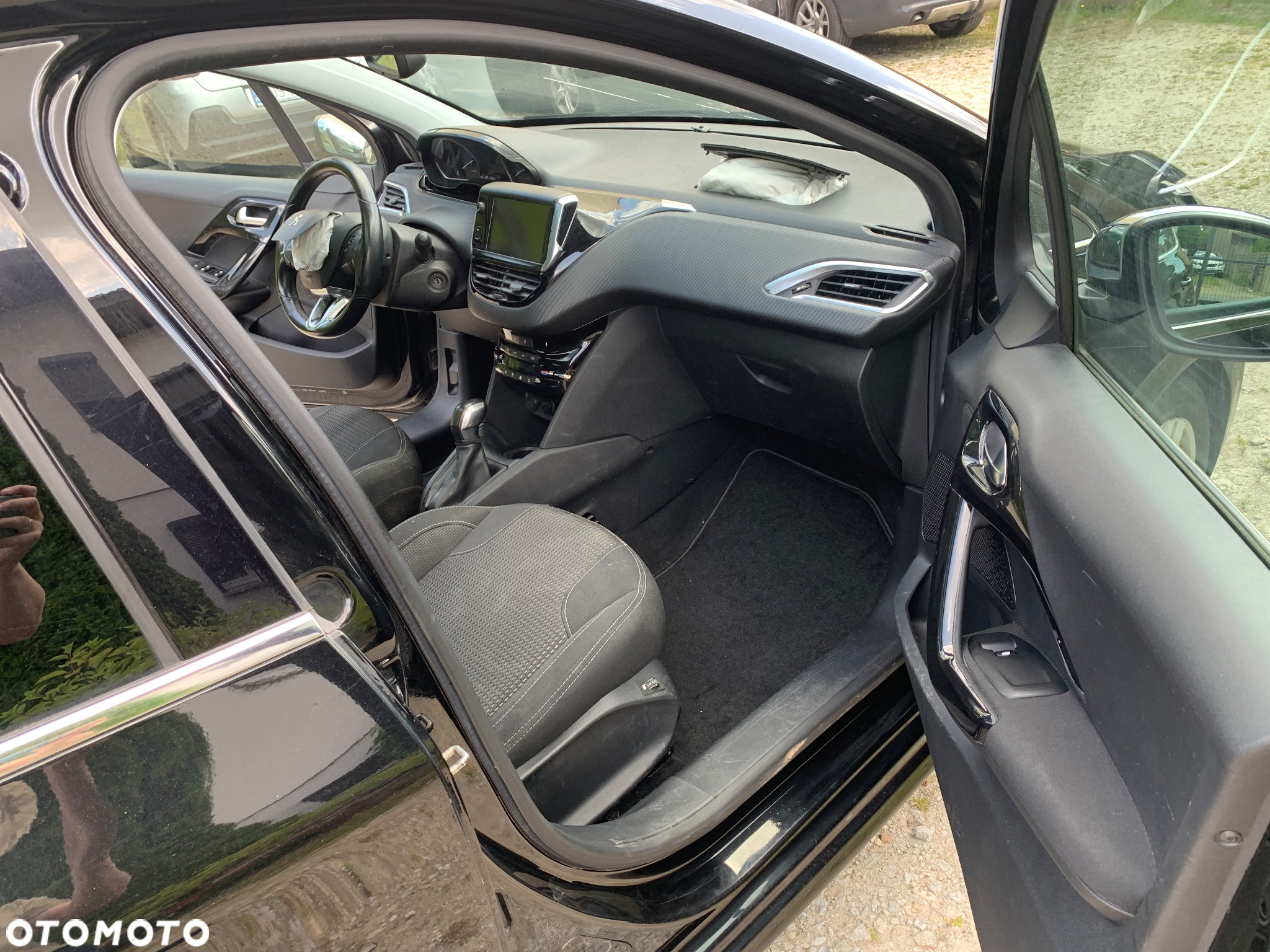 Peugeot 208 Blue-HDi 100 Stop&Start Allure - 26