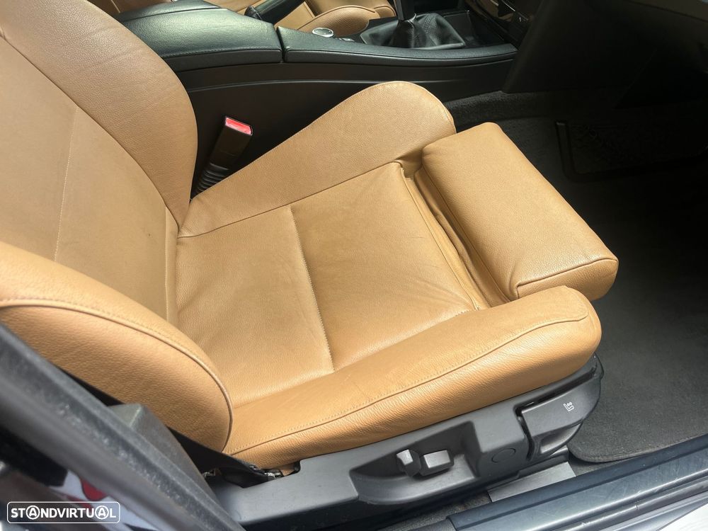 BMW 520 d Executive - 22