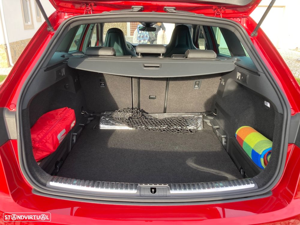 SEAT Leon ST 2.0 TSI Cupra 4Drive DSG S/S - 11