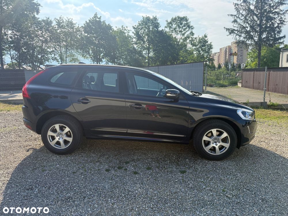 Volvo XC 60 - 6