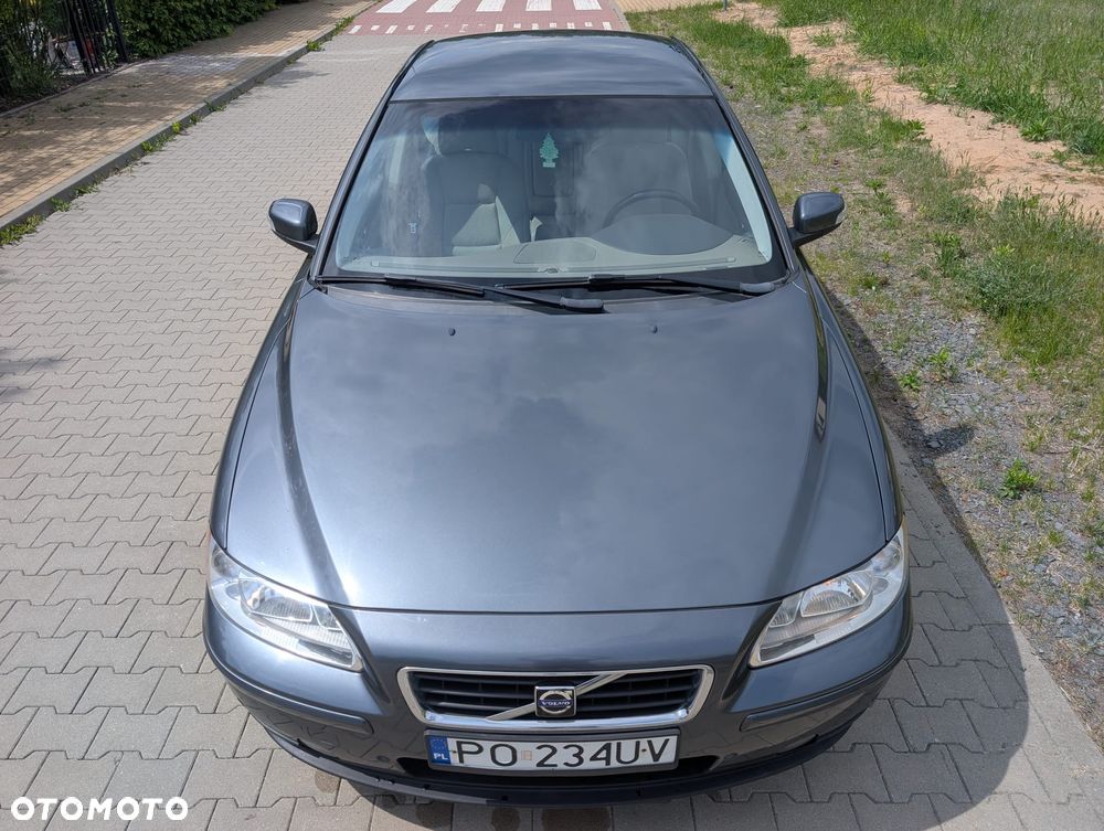 Volvo S60 2.4D Momentum - 7