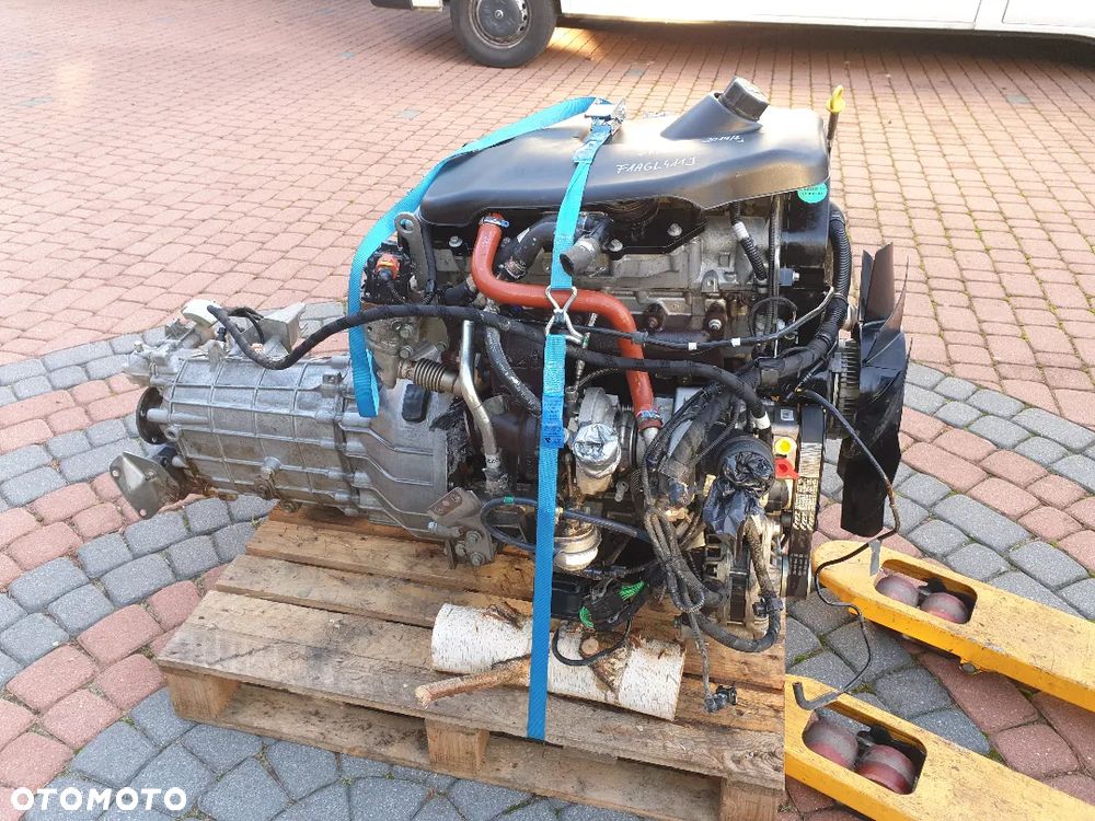 ŁAPA MOCOWANIE KOMPRESORA KLIMY IVECO 2,3 HPI EURO6 - 4