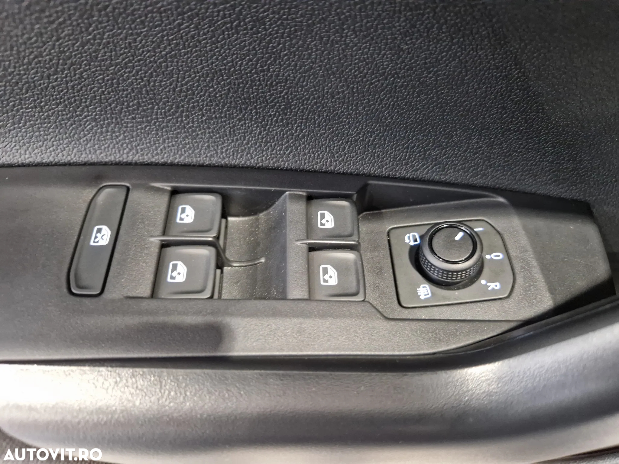 Volkswagen Taigo 1.0 TSI DSG Advanced - 15