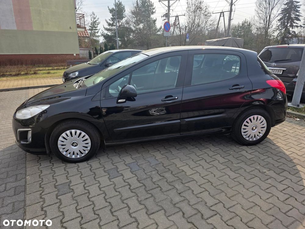 Peugeot 308 - 8