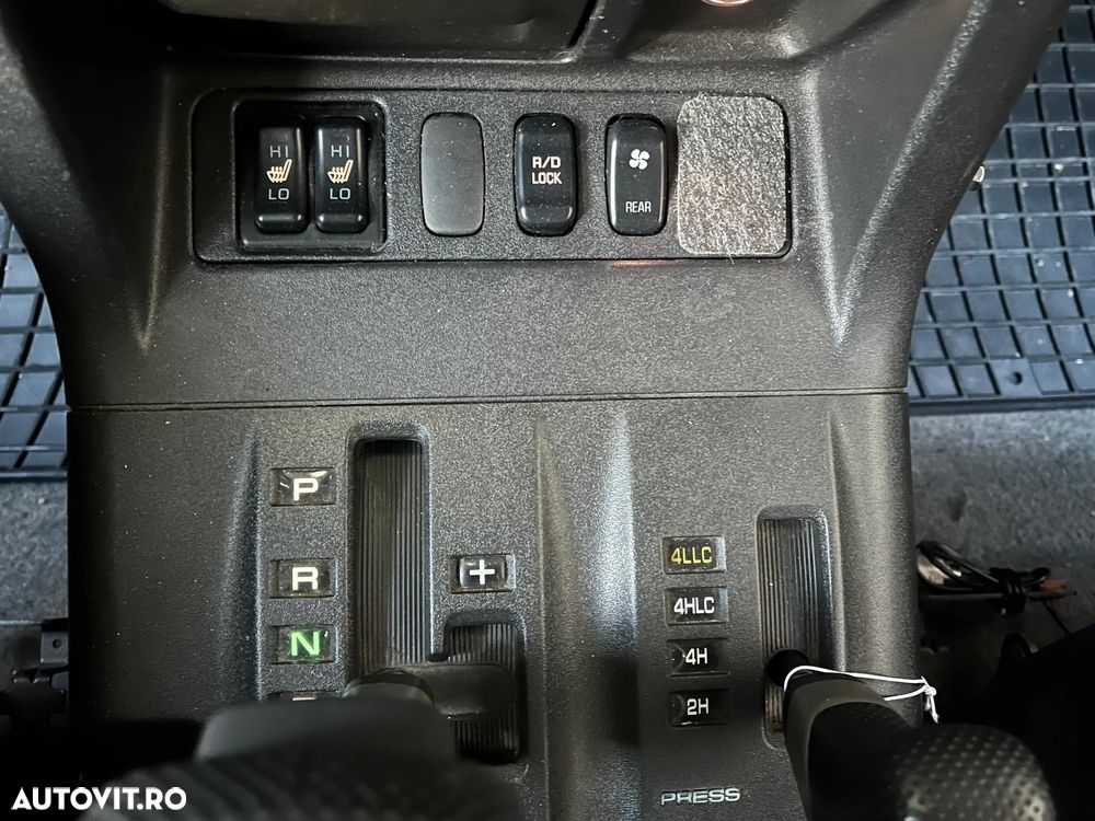 Mitsubishi Pajero LWB 3.2 DI-D GLS Aut, Piele + - 10
