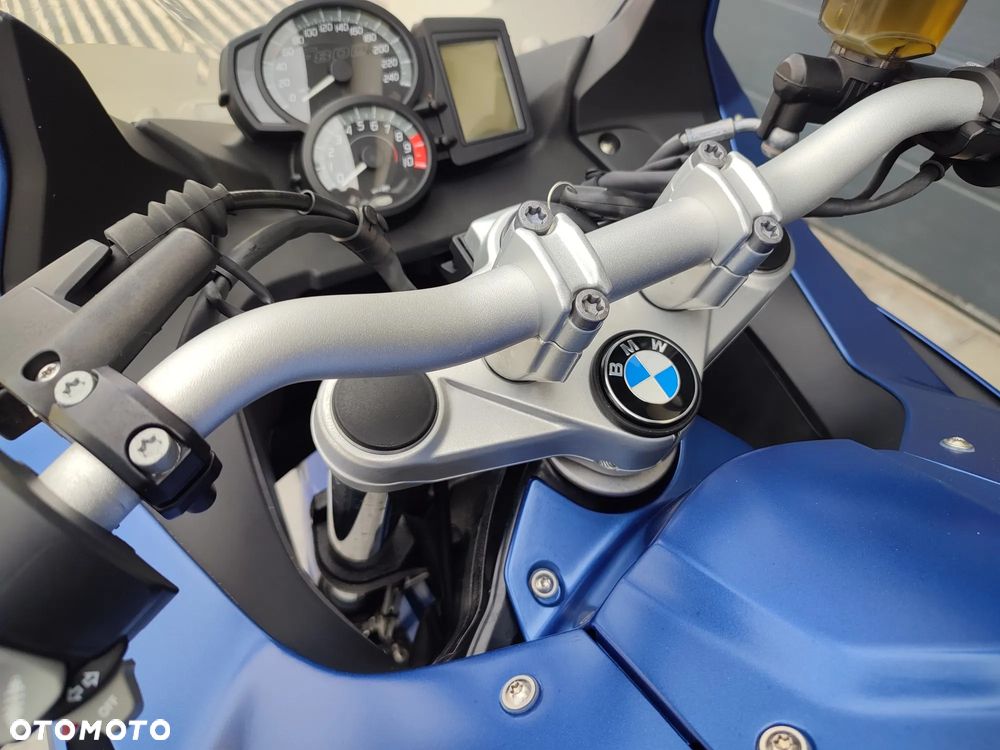 BMW F - 28