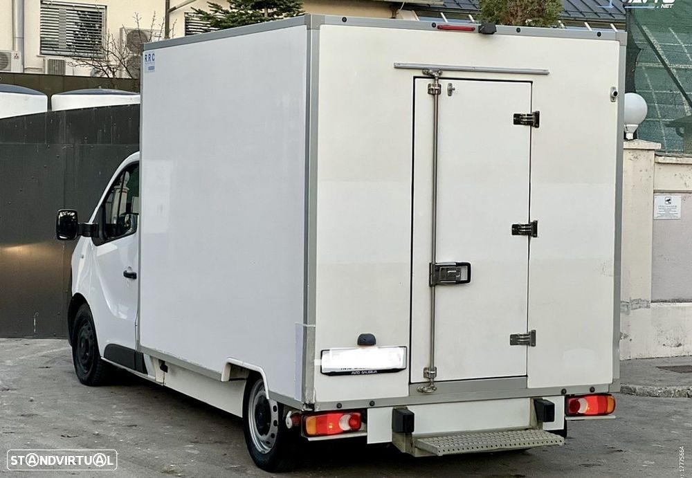 Opel Vivaro Frio - 2