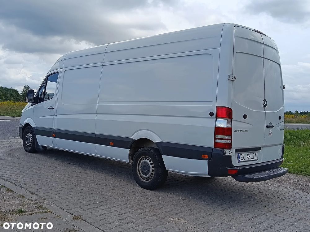 Mercedes-Benz Sprinter - 3