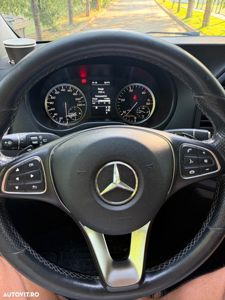Mercedes-Benz Vito - 17