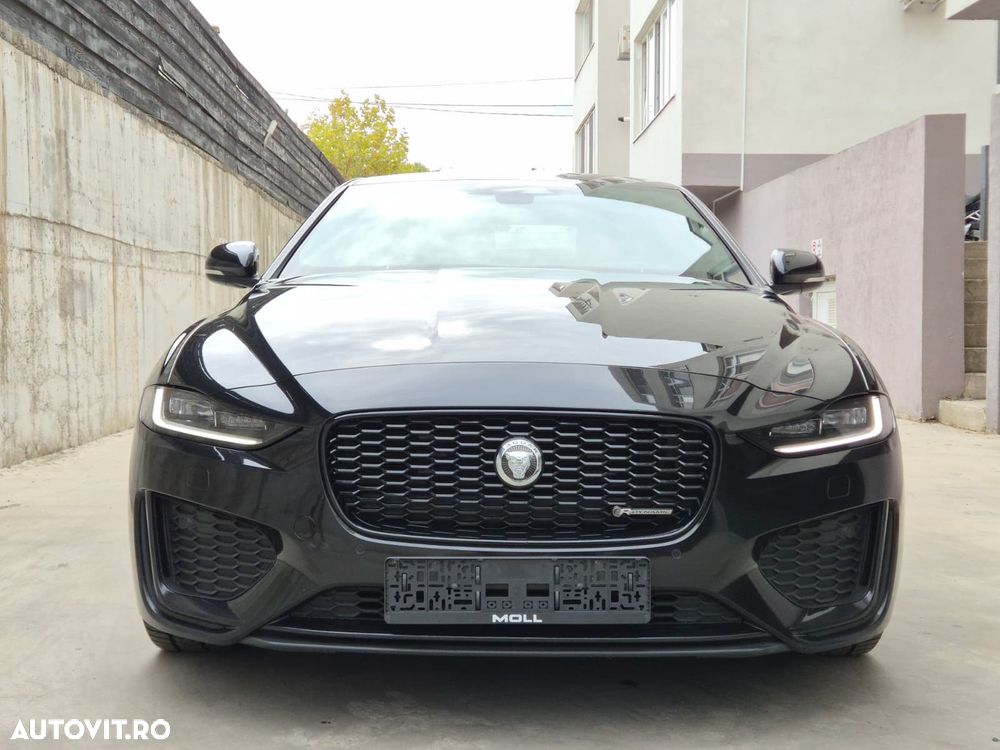 Jaguar XE D200 Aut. R-Dynamic SE - 24