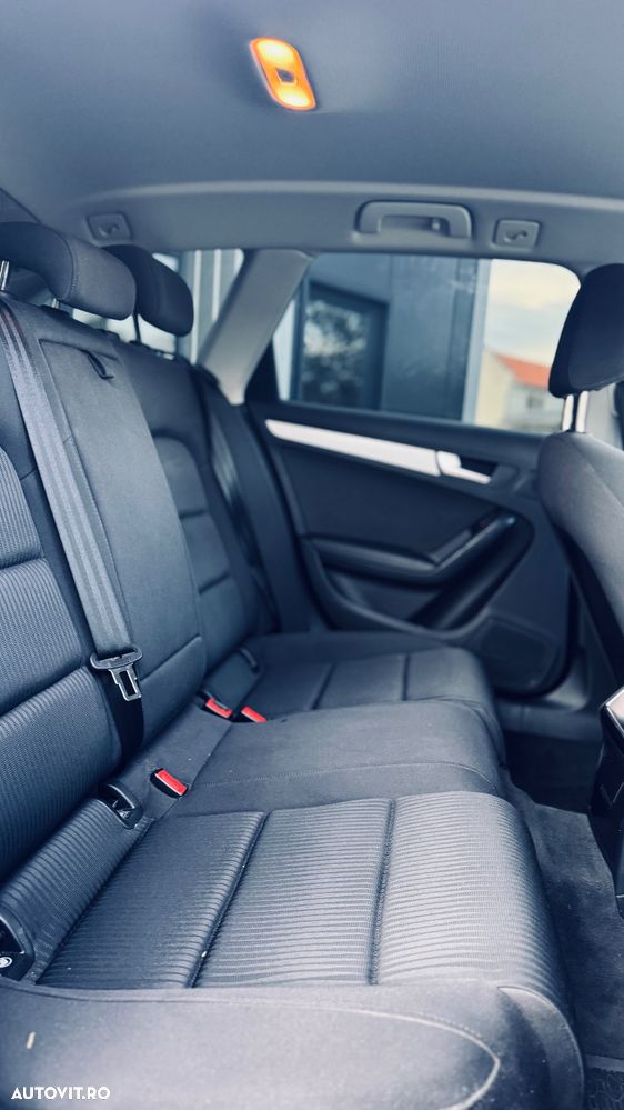 Audi A4 Avant 2.0 TDI S tronic Sport - 5