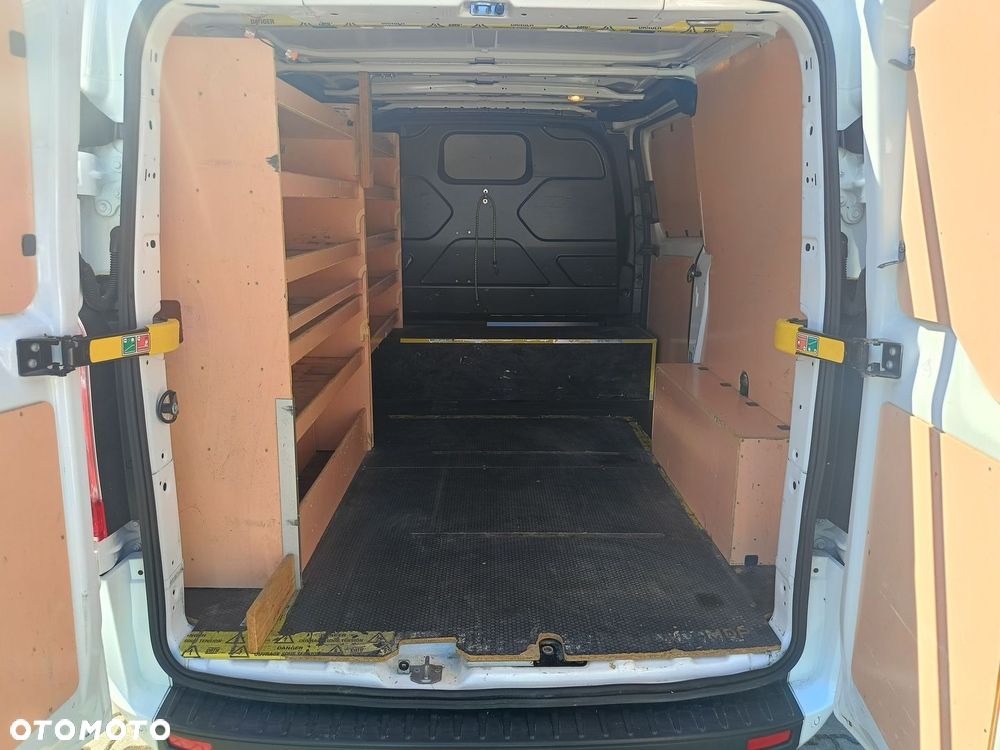 Ford Transit Custom - 9