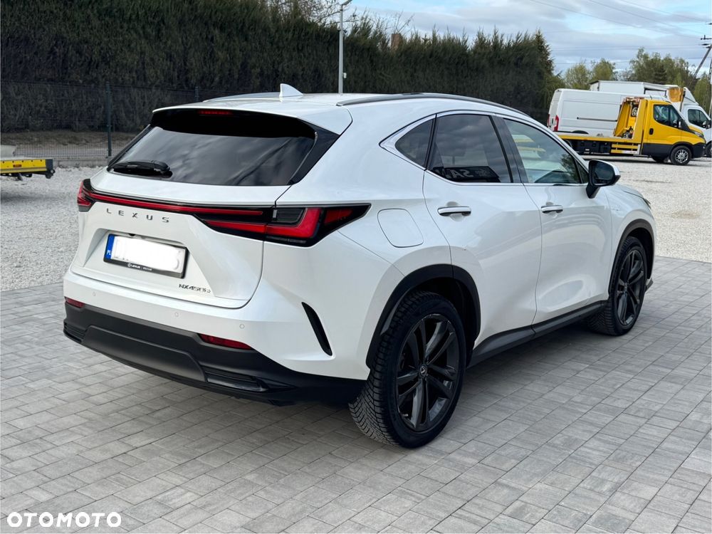 Lexus NX 450h+ Prestige AWD - 7