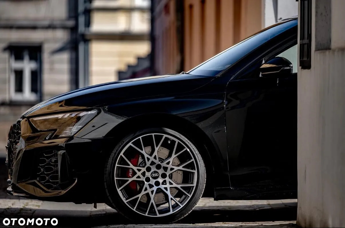 Audi RS3 Limousine - 6