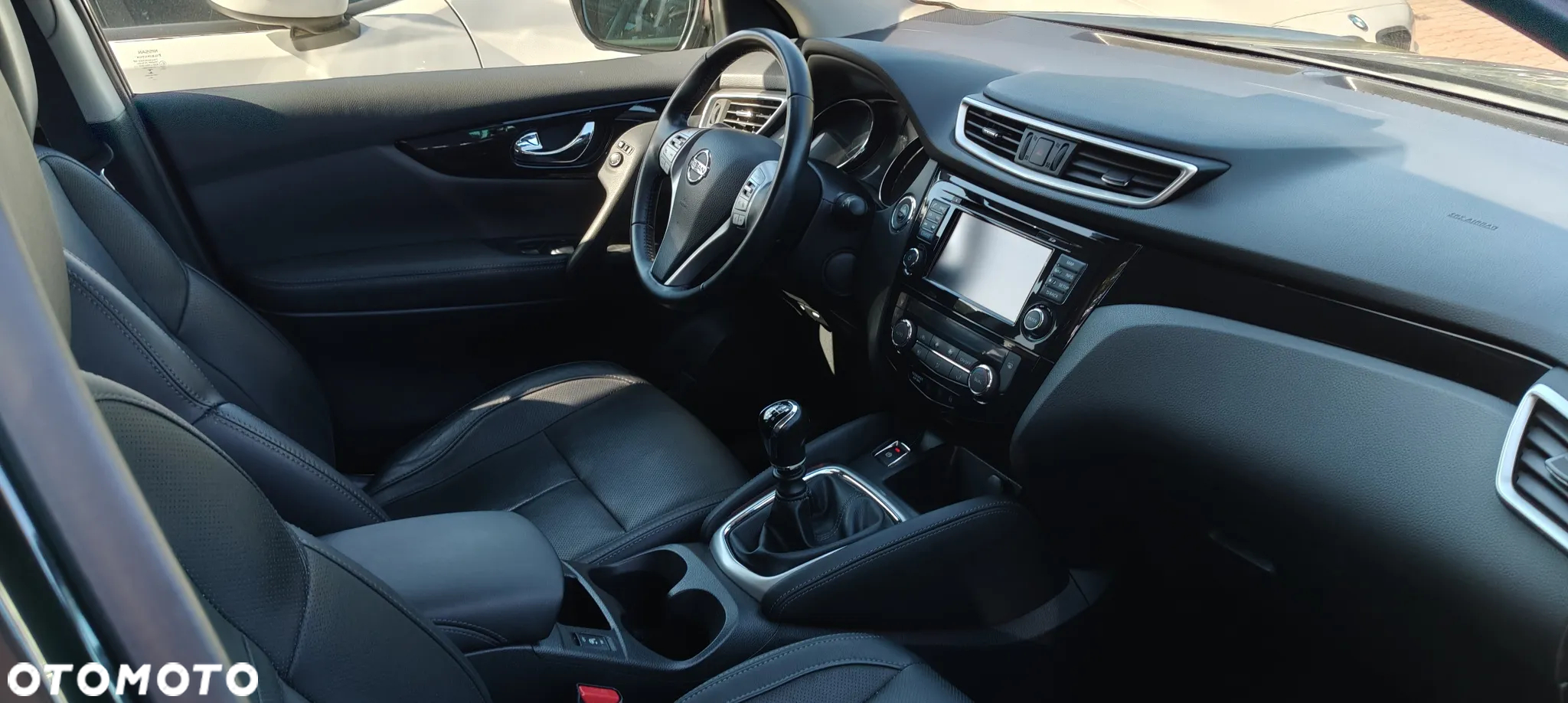 Nissan Qashqai 1.6 DIG-T TEKNA+ - 14