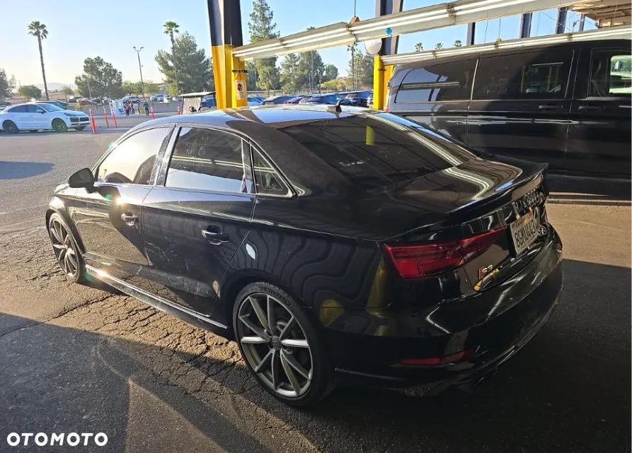 Audi S3 2.0 TFSI Quattro S tronic - 5