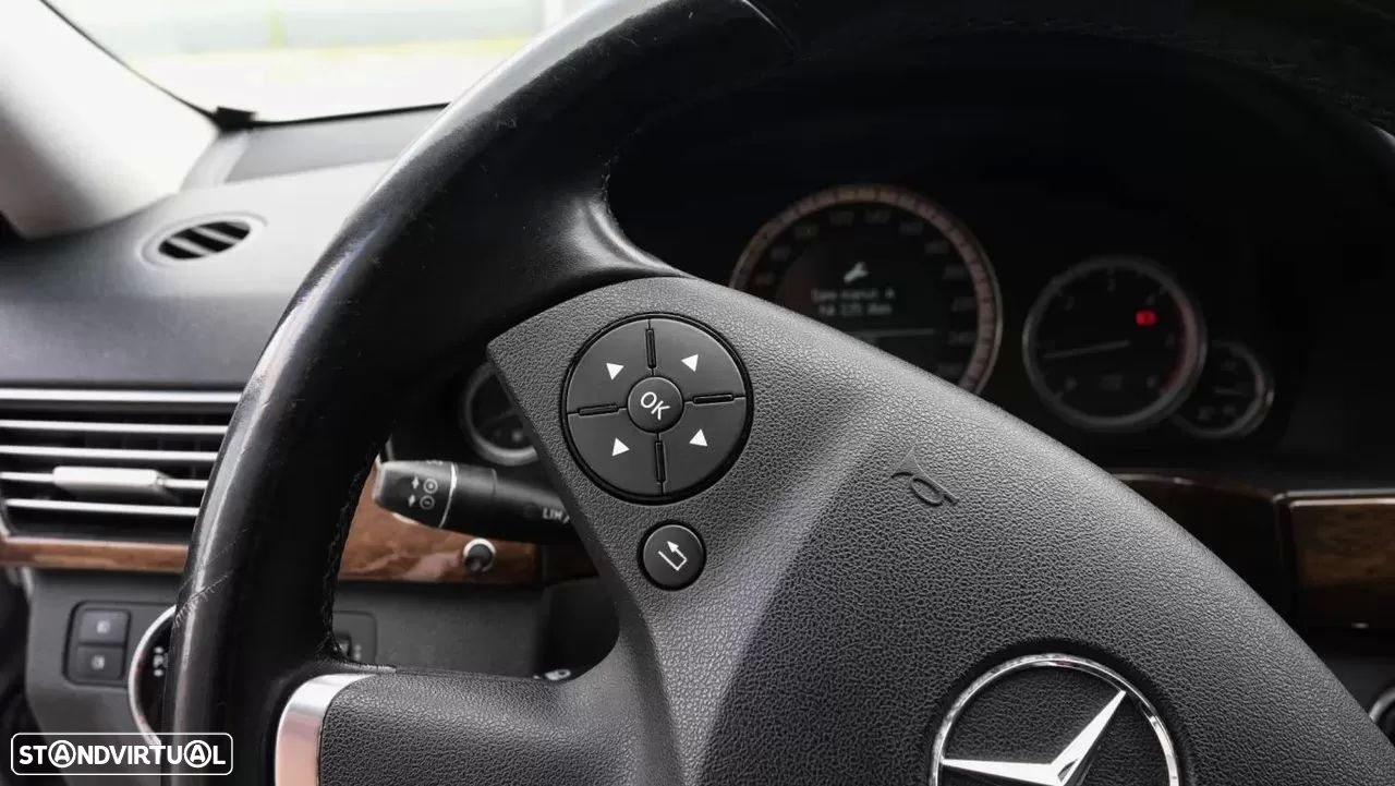 Mercedes-Benz E 220 CDi Avantgarde BE - 25