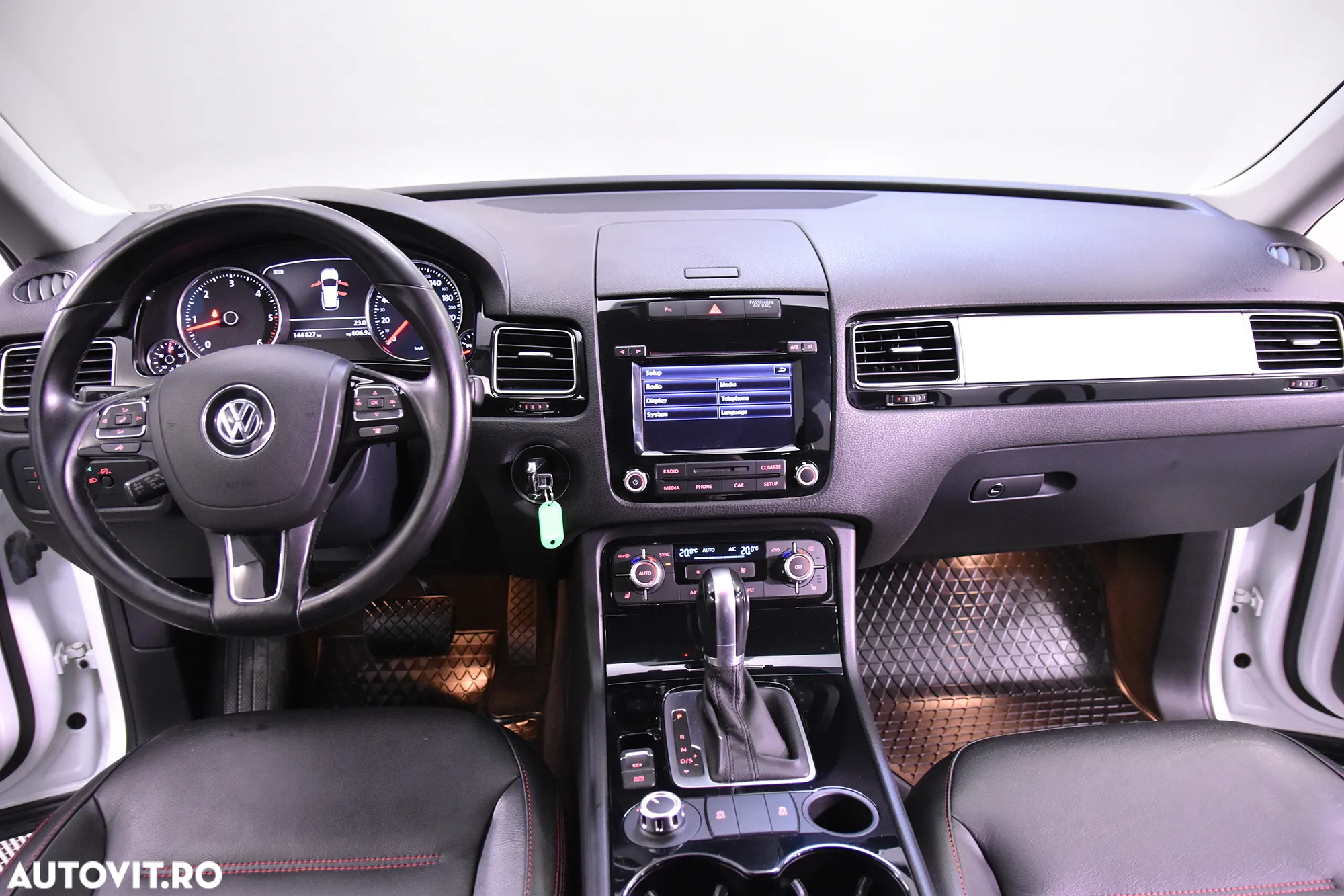 Volkswagen Touareg - 9