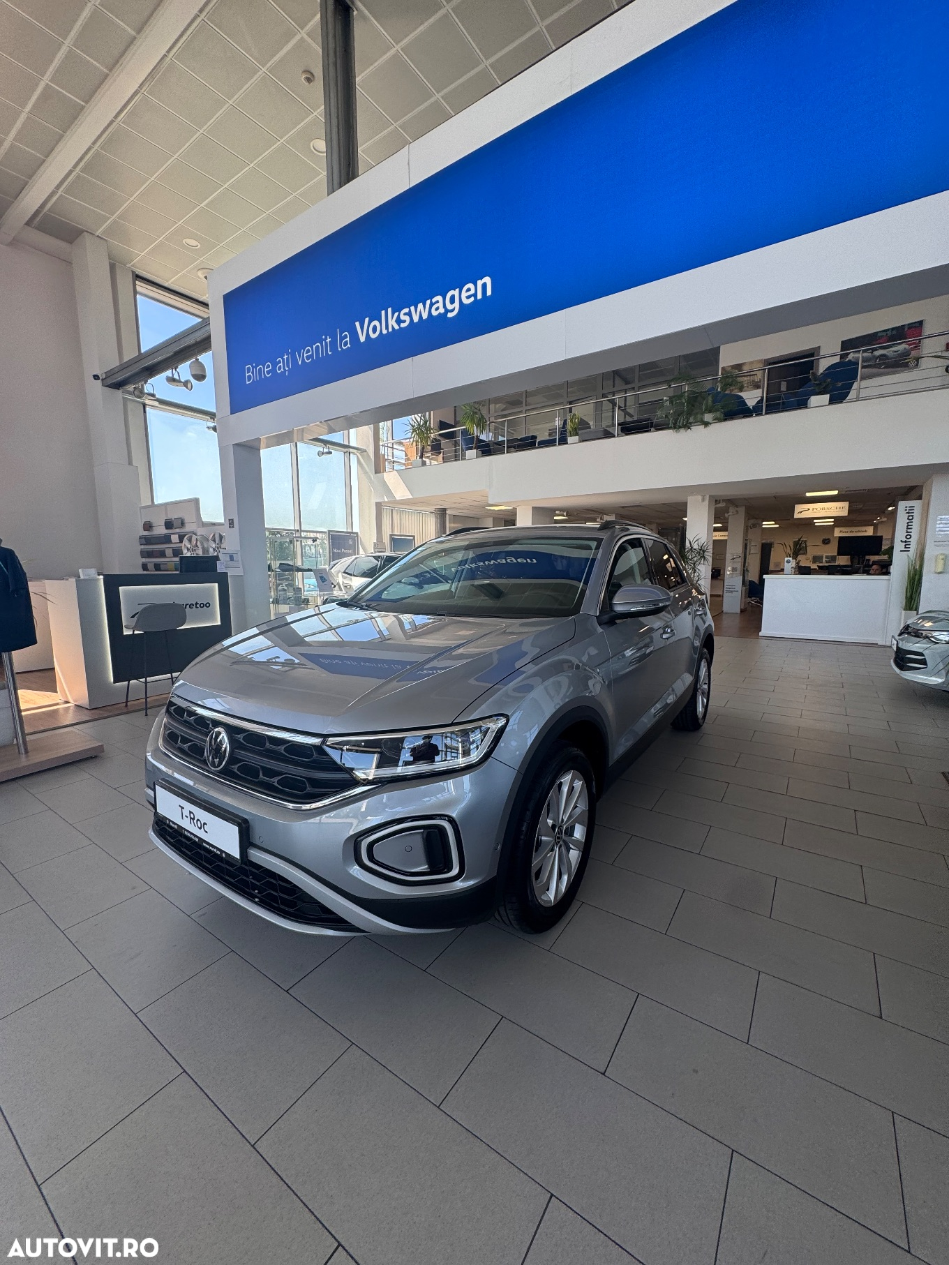 Volkswagen T-ROC 1.5 TSI DSG Advanced - 4