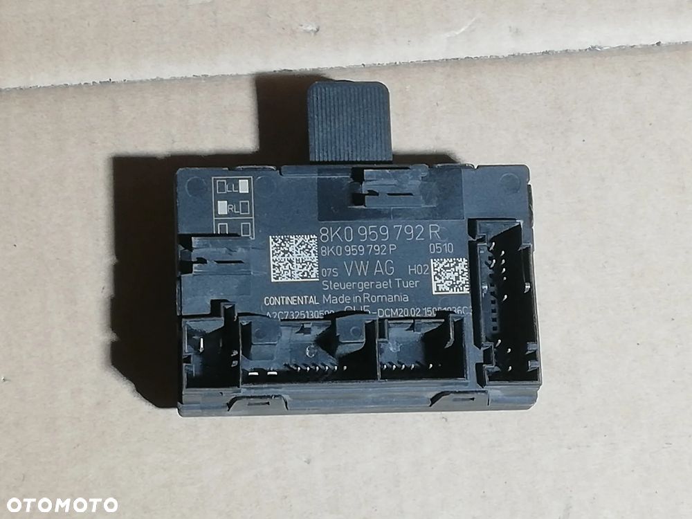 Moduł sterownik drzwi lewy przód Audi A6 C6 4F0959793R 8K0959792R