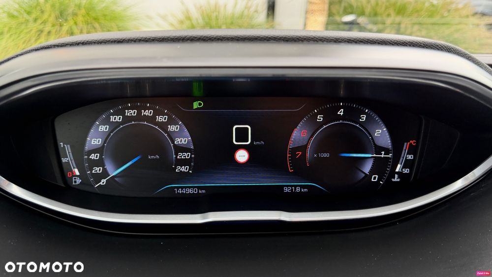 Peugeot 3008 PureTech 130 Stop & Start GPF Allure Business-Paket - 19