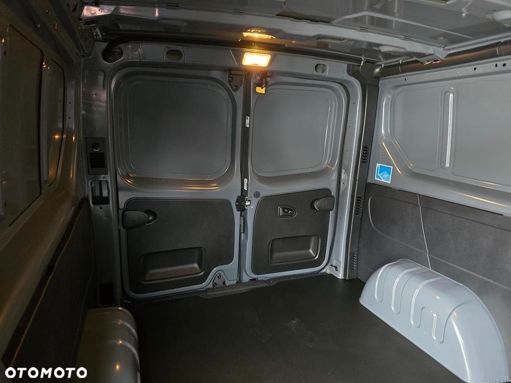 Renault Trafic 2.0 dCi L2H1 HD Extra automat - 20