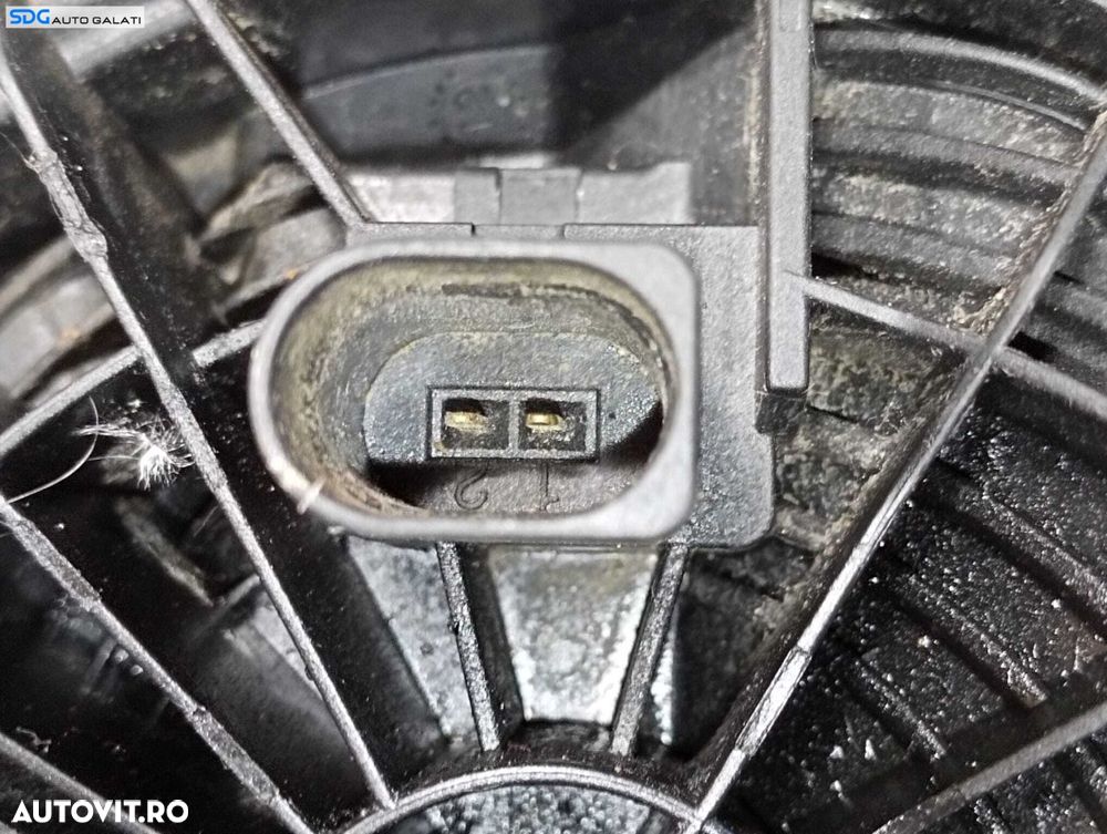 Sigla Emblema Maner Clapeta Deschidere Haion Haion Portbagaj Volkswagen Polo 6R 2009 - 2021 Cod 6R6827469D [M7142] - 3