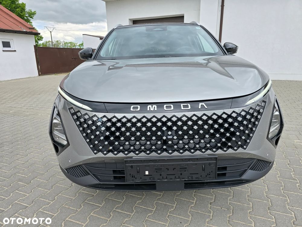 Omoda 5 1.5 T-GDI Hybrid Premium DHT - 7