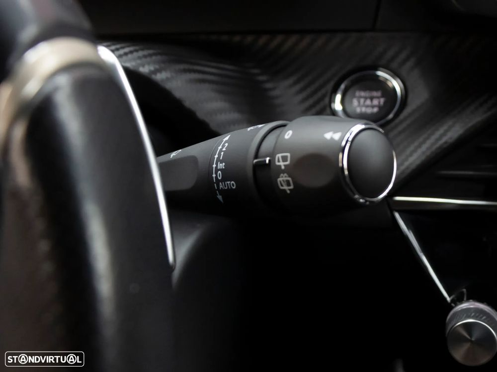 Peugeot 2008 1.5 BlueHDi GT Line EAT8 - 29