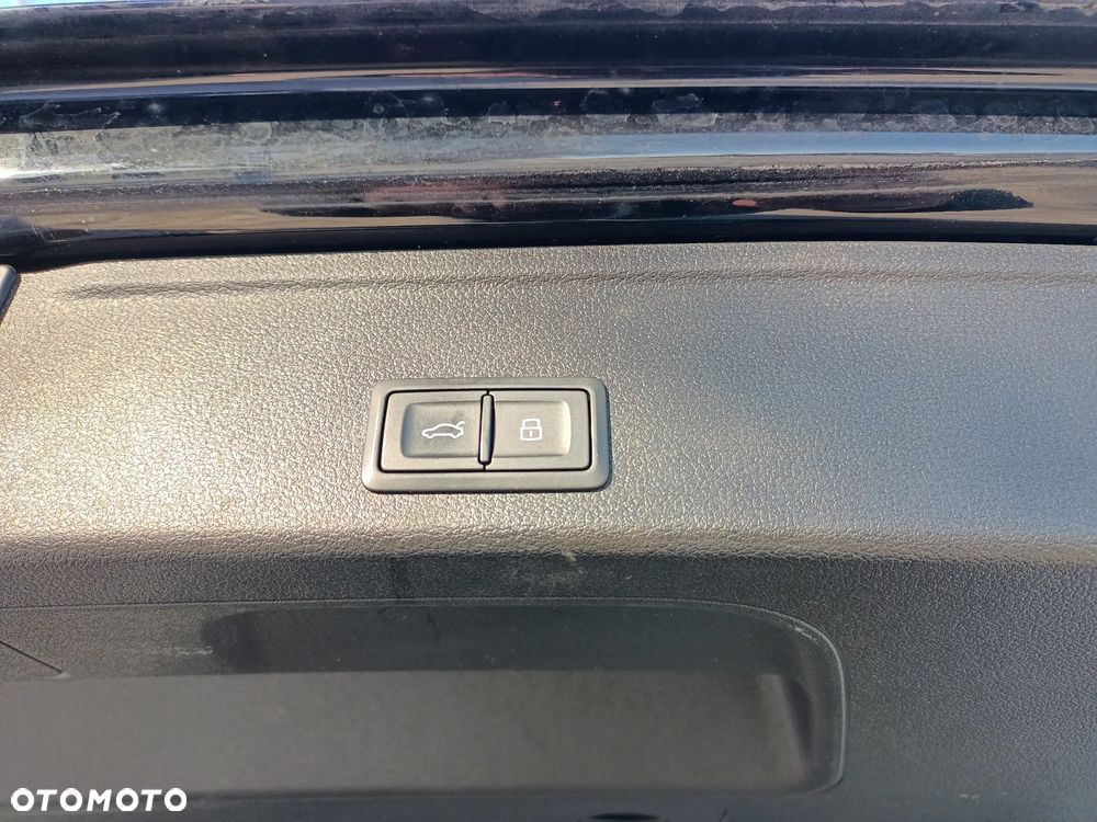 Audi A4 Allroad - 29